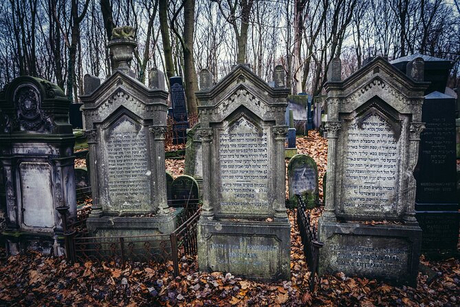 Private Tour of Warsaw Ghetto, Jewish Cemetery, POLIN Museum - Stop 1: Field Cathedral of the Polish Army, the tour’s starting point
