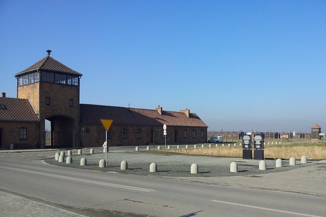 Private Tour to Auschwitz Birkenau & Salt Mine in One Day - Key points before you go