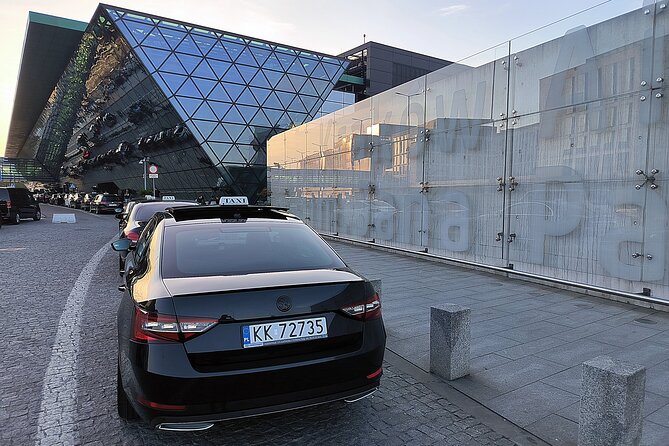 Private transfer from/to Krakow airport / City of Krakow - Who This Krakow Airport Transfer Fits Best
