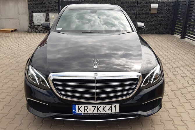 Private transfer: Krakow Airport - Krakow City - Krakow Airport to City, One Smooth Ride