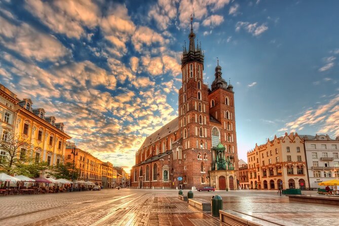 Private Transfer: Krakow Airport to Krakow City Center Vice Versa - Why a private Krakow airport transfer beats taxis and guessing