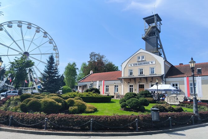 Salt Mine Guided Tour from Krakow with hotel pickup - Entering Wieliczka: what you will actually see