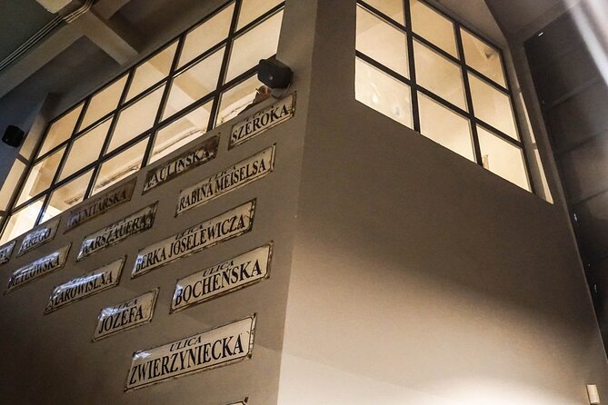 Schindler's Factory Guided Tour - Schindler’s Enamel Factory, a museum that explains everyday survival