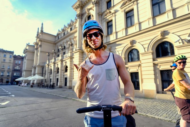 Segway Tour of Krakow: Full Tour (Old Town + Jewish Quarter) - 3-Hours of Magic! - The Father Bernatek Footbridge finale and photo timing