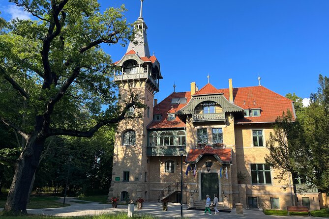 Sopot Private City Walking or Bike Tour with a local architect - Changing Rooms built in 1905 and the fishermen’s-house story