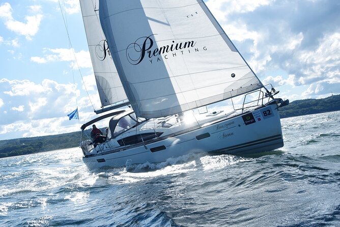 Sopot Yacht Cruise Around the Bay with Welcome Drink - Price and value: what you’re really paying for