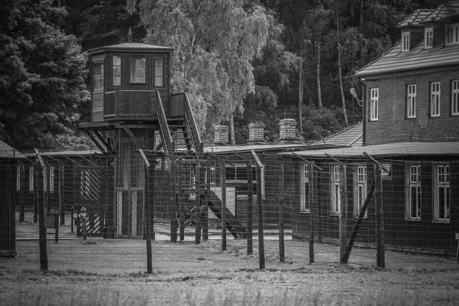 Stutthof Concentration Camp Half-Day Private Tour - Entering the museum grounds, old and new quarters in one coherent story