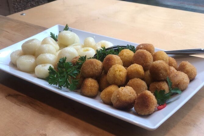 Taste of Poland, Old Town food tour and guided walk - 12 tastings - Why this Old Town Warsaw walk works in 3 hours