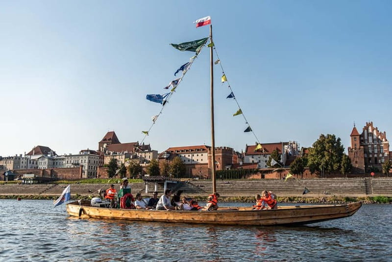 Toruń: Sunset on the Vistula From a Traditional Boat. - Key highlights worth showing up for