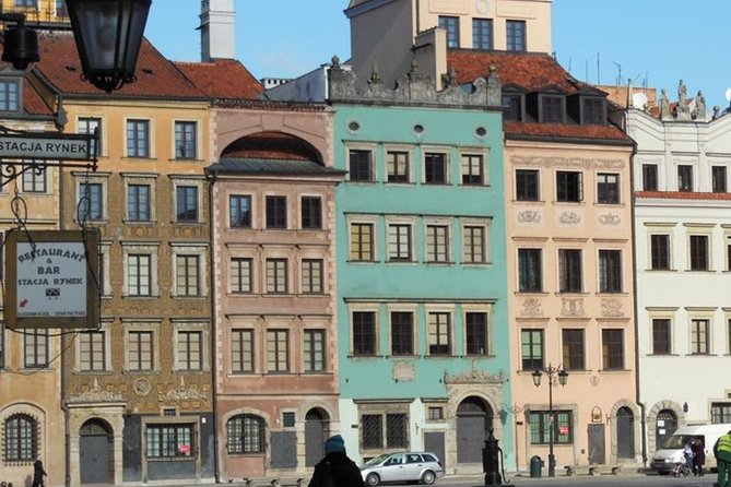 Walk through the Warsaw Old and New Town: like Phoenix from the ashes - University of Warsaw: the oldest part and why it matters