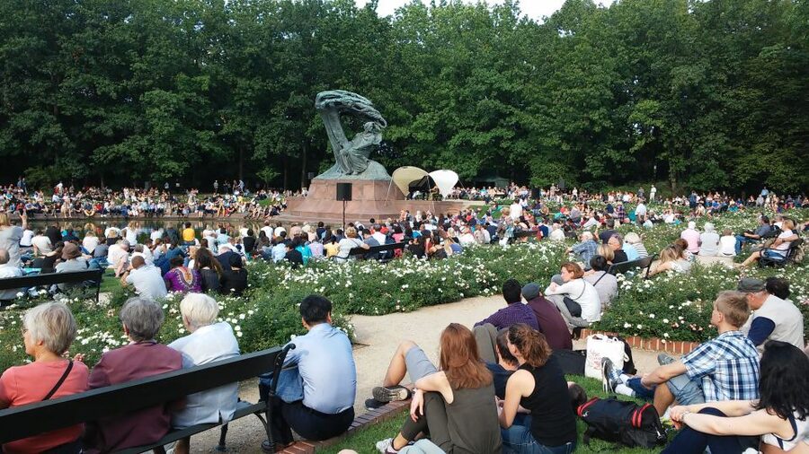 Warsaw: 2-Hour Chopin's Life Walking Tour - What you learn about love, illness, and leaving Poland