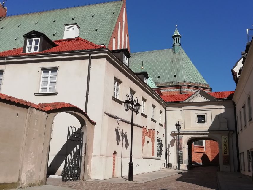 Warsaw: 2-Hour Old Town Walking Tour - Practical tips so the tour feels easy, not tiring