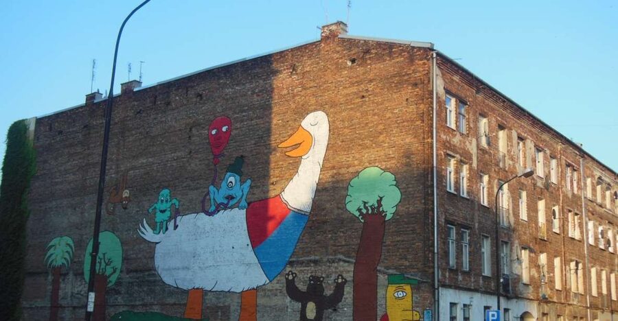 Warsaw: 2-Hour Praga Walking Tour - Tenements with bullet holes, then grey communist blocks