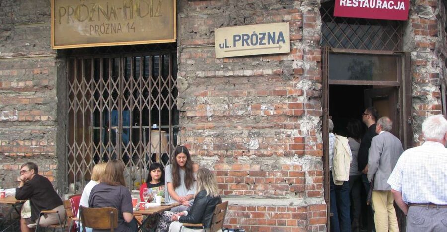 Warsaw: 2-Hour Tour of Daily Life in the Ghetto Warsaw - Umschlagplatz: the node where deportations became a system