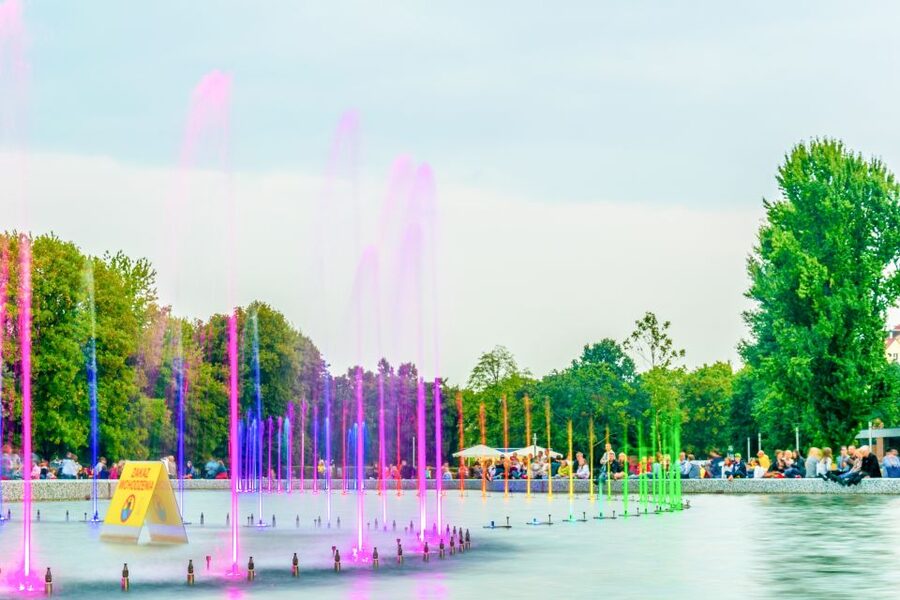 Warsaw: 3-Hour Guided City Highlights Tour by Segway - Historical Parks and Royal Residencies: Seeing the Past Without the Marathon