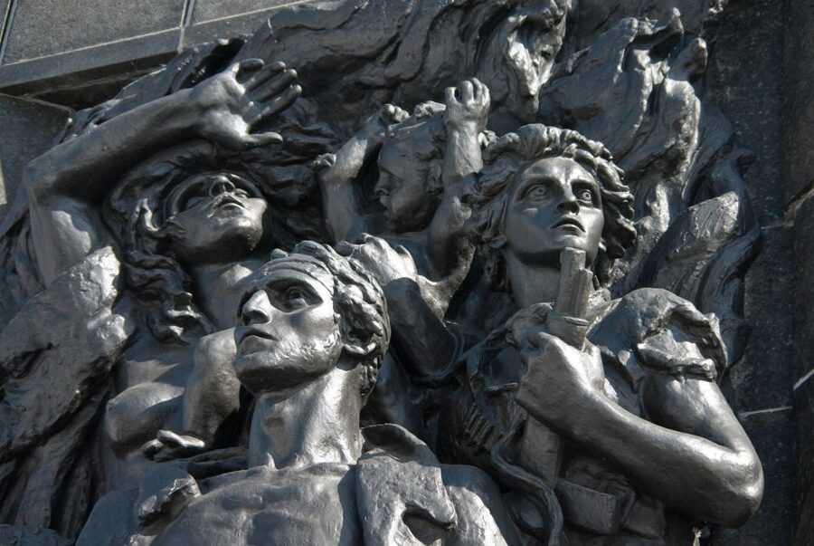 Warsaw: 3-Hour Panoramic City Bus Tour with Pickup - Old Town Warsaw: the Royal Castle area and St. John the Baptist