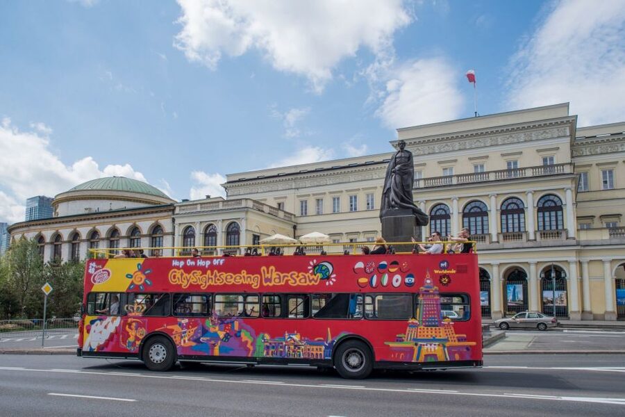 Warsaw: City Sightseeing Hop-On Hop-Off Bus Tour - Palaces and big-name museums, plus a family-friendly angle