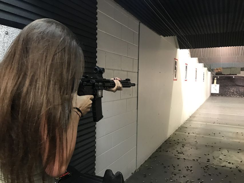 Warsaw: Extreme Shooting Range Experience with Transfers - How the 3-Hour Session Plays Out at the Range