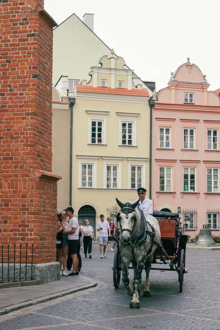 Warsaw: Guided Walking Tour with a Private Chopin Concert - A 4-hour Warsaw combo: Royal Route walk plus a private Chopin concert