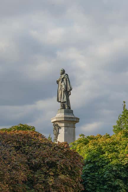Warsaw: Guided Walking Tour with a Private Chopin Concert - Price and value: is $72 a fair deal for 4 hours?