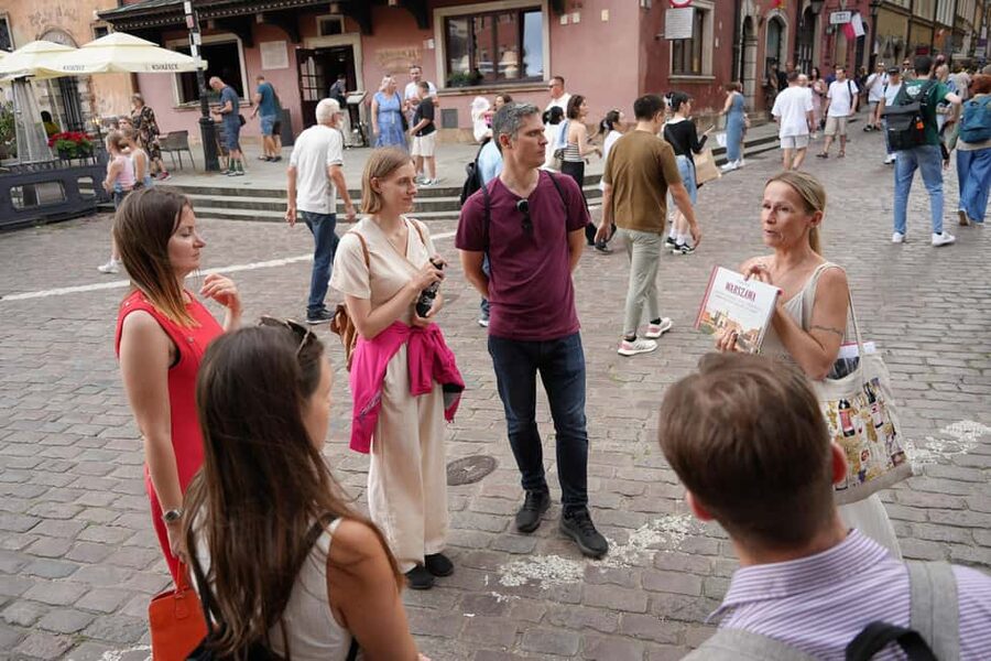 Warsaw: Guided Walking Tour with a Private Chopin Concert - Who should book this Warsaw tour, and who might skip it