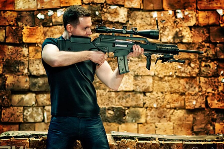 Warsaw: Gun Shooting Experience with Transfers - English Or Polish Coaching, Plus A Real Safety First Briefing
