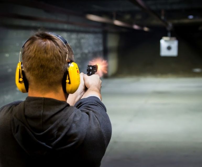 Warsaw: Gun Shooting Experience with Transfers - Who Should Book This Warsaw Shooting Experience?