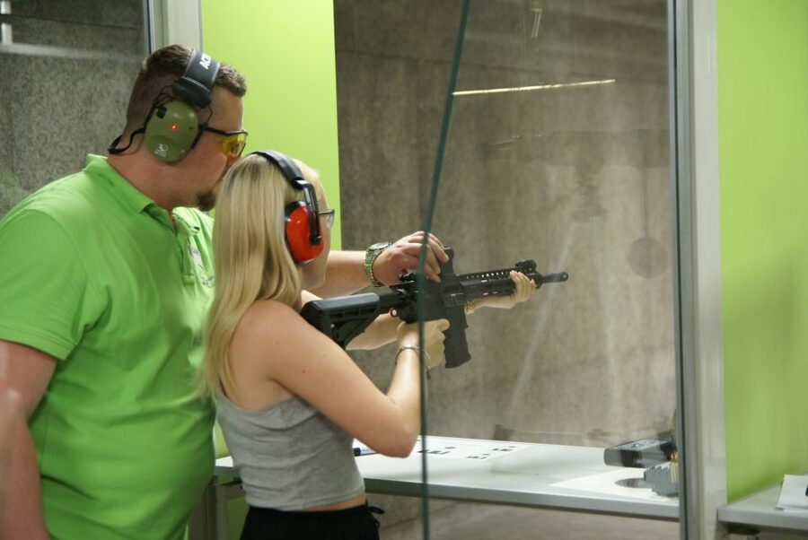 Warsaw: Indoor Shooting Range Experience - Practical tips for your visit to avoid hassles