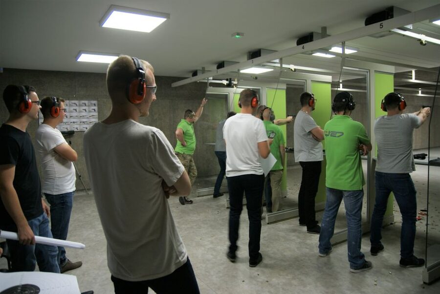 Warsaw: Indoor Shooting Range Experience - Indoor range comfort: ventilation, noise control, and what to wear
