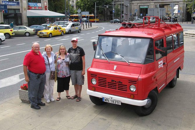 Warsaw Jewish Ghetto: private tour by retro car with hotel pickup - FAQ
