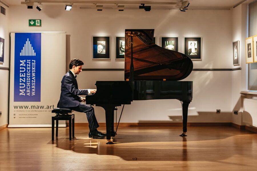 Warsaw: Live Chopin Piano Concert - The 55-minute Chopin program, and the flow of the evening