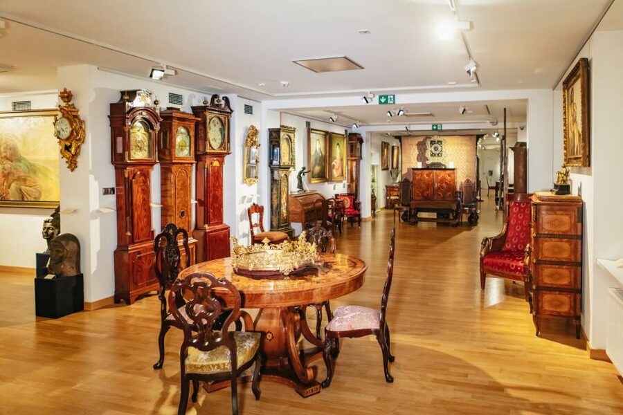 Warsaw: Live Chopin Piano Concert - How the venue feel changes the way you listen