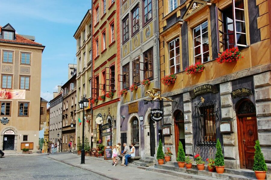Warsaw: Old and New Town Private Walking Tour - Private guide energy: why the route feels personal