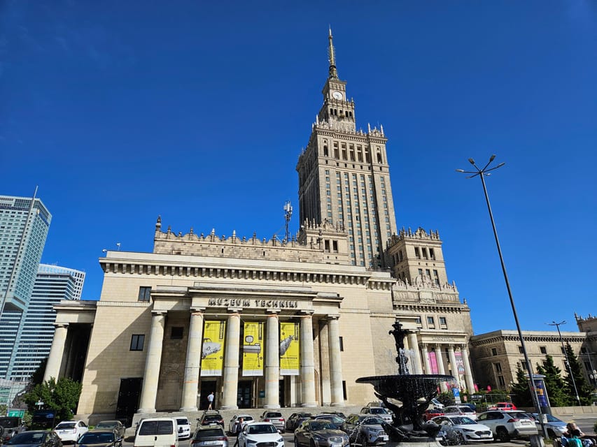Warsaw: Palace of Culture and Science Guided Tour - Guides and languages: what to expect from the human part