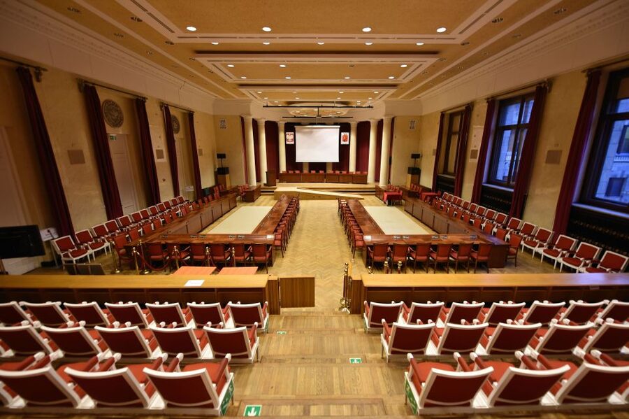Warsaw: Palace of Culture & Warsaw City Center Private Tour - Should You Book This Private Tour?