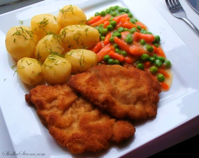 Warsaw Private Polish Food Tasting Tour at Top Restaurants - Why Warsaw Old Town works so well for a food tour