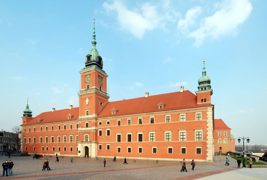 Warsaw: Skip-the-Line Royal Castle Guided Tour - Inside the Royal Castle: apartments, chambers, and the monarchs’ stories