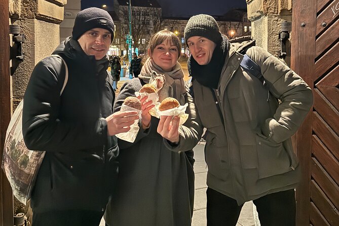 Warsaw Traditional Food Tour with Adrian - Group size, the guide, and how the tour feels in real life