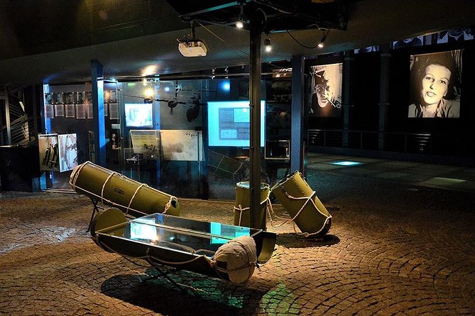 Warsaw Uprising Museum (1944) + POLIN Museum : SMALL GROUP /inc. Pick-up/ - How the “small group” and coordinator support really works