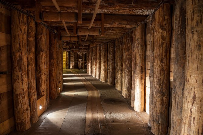 Wieliczka Salt Mine: 4-Hour Guided Tour from Krakow - Underground walking, 800 steps, and the mine’s interior highlights