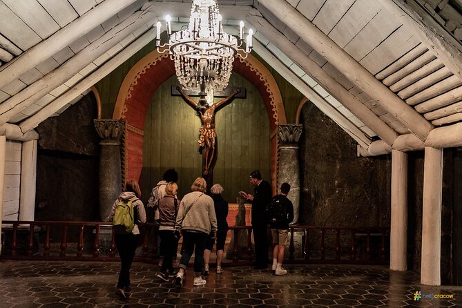 Wieliczka Salt Mine Guided Tour + Ticket & Transfer from Krakow - Getting to Wieliczka From Krakow Without the Headache