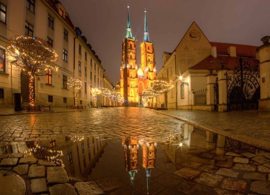 Wroclaw: 2-Hour Mysterious Walking Night Tour - Bridge of Penitents: A Short Walk With Strong Atmosphere