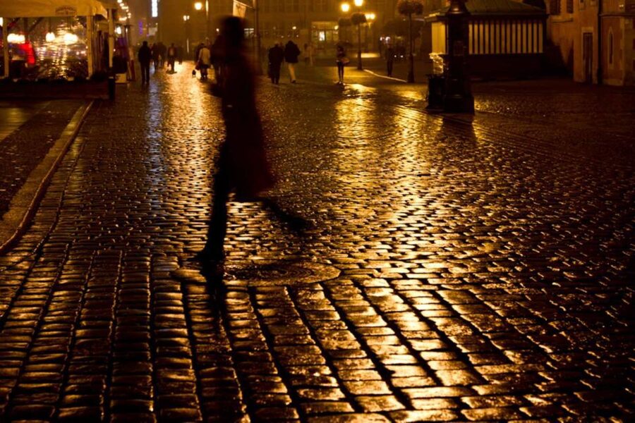 Wroclaw: 2-Hour Mysterious Walking Night Tour - Plac Solny: Smaller Square, Story-Driven Time