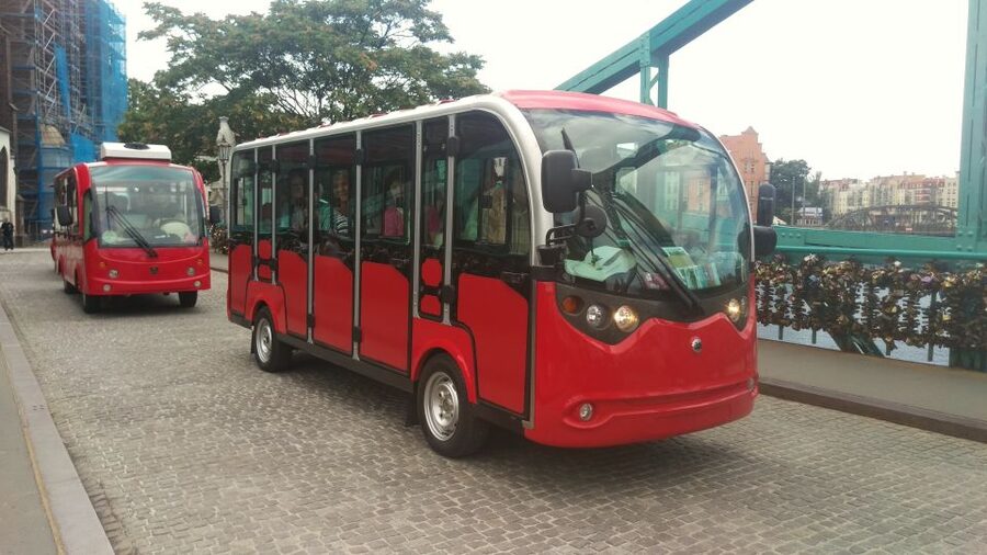 Wroclaw: 2-Hour Tour by Electric Car with a driver-guide - Key highlights you will feel right away