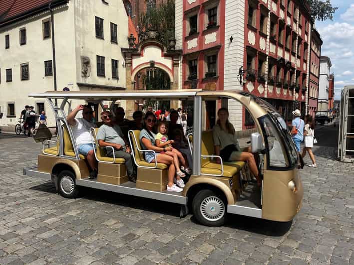 Wroclaw: City Tour Sightseeing By Golf Cart Shared Or Privat - Key things to know before you ride