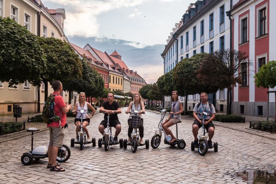Wroclaw: Grand E-Scooter Tour - Panorama Of Racławice And The Museum Zone: Big Visuals, Easy Access