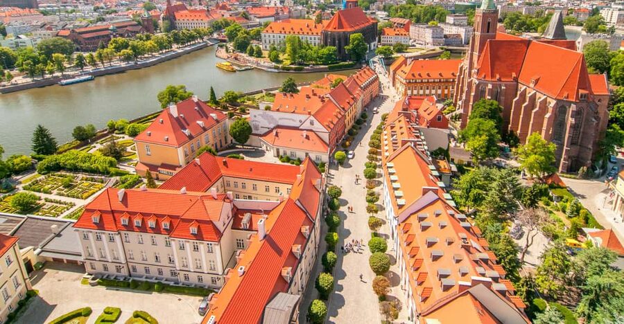Wroclaw: Guided City Walk in Spanish - Why Wrocław’s medieval core is perfect for a guided walk
