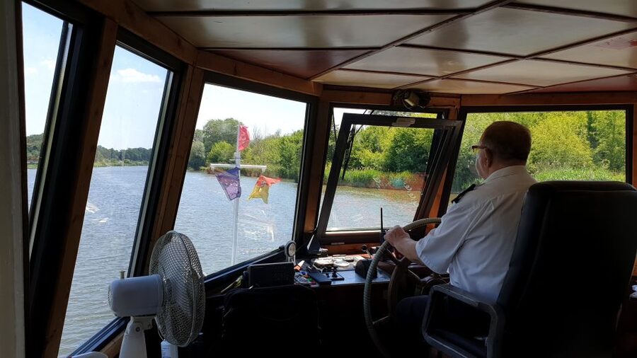 Wrocław: Long City Guided-Walk and River Cruise (3 h) - The Odra River cruise, 60 minutes on two decks, and guide stories that land