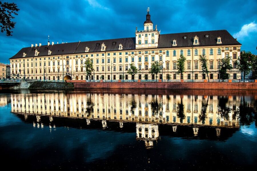 Wroclaw Private Old Town Guided Walking Tour - The medieval cobblestones to Market Square, the city’s main stage
