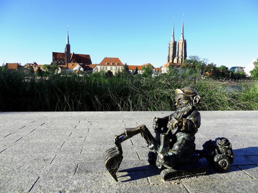 Wroclaw Private Old Town Guided Walking Tour - Salt Square, Plac Solny, and the flower market atmosphere